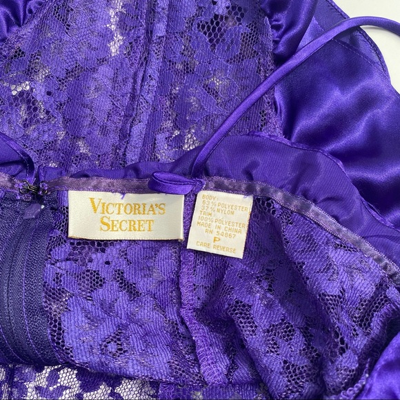 Vintage gold tag Victoria’s Secret singlet - Picture 5 of 5